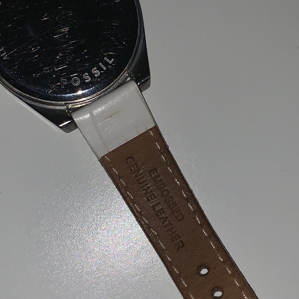 Fossil Watch - Picture 5 of 5